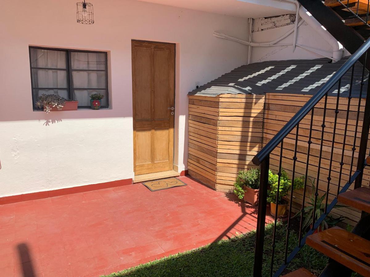 Alojamiento En El Centro De Salta - Casaguemessalta Luaran gambar