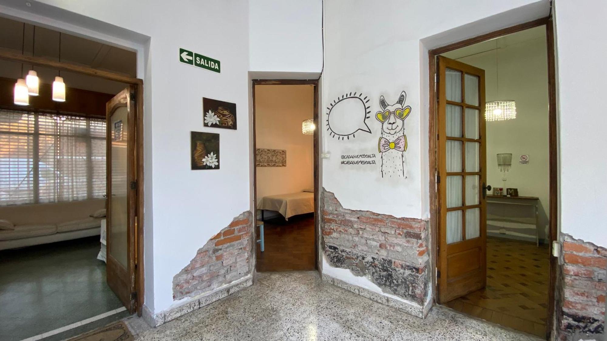 Alojamiento En El Centro De Salta - Casaguemessalta Luaran gambar